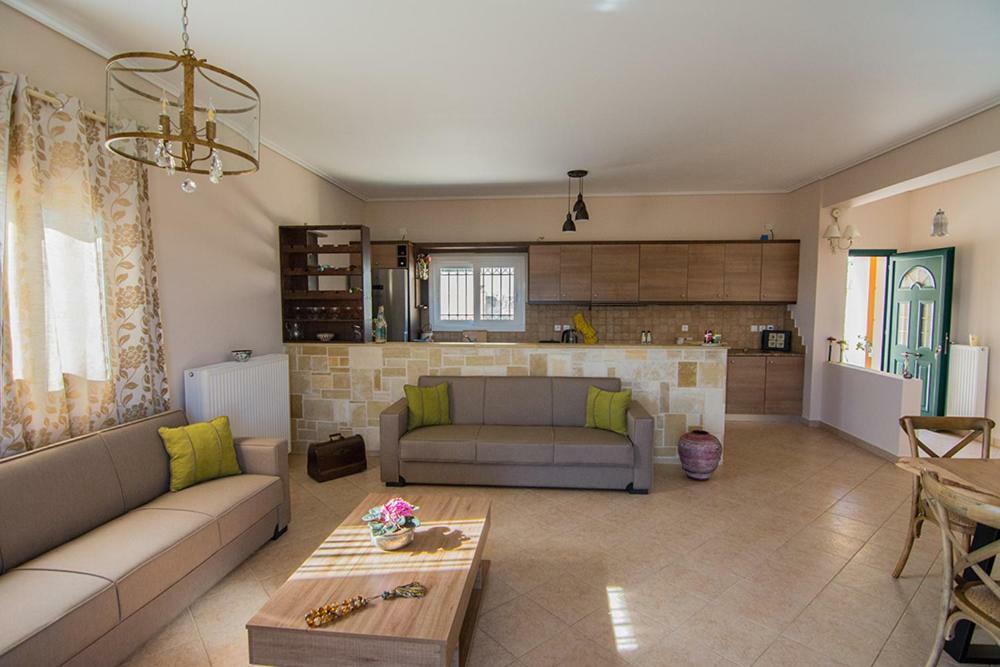 St George'S Castle House Villa Peratata ภายนอก รูปภาพ