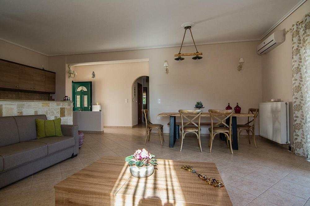 St George'S Castle House Villa Peratata ภายนอก รูปภาพ