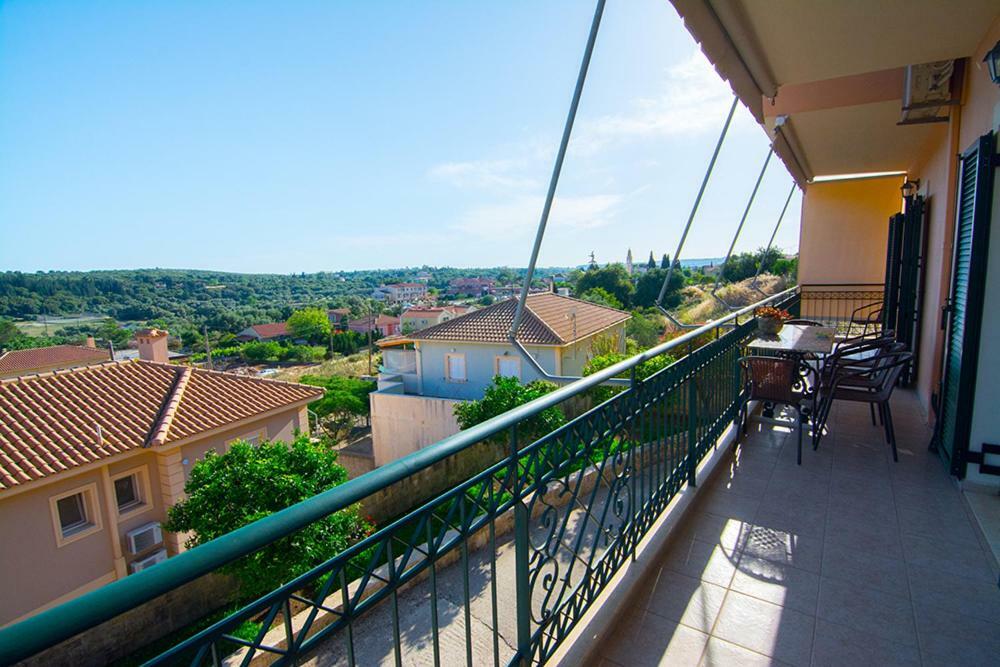 St George'S Castle House Villa Peratata ภายนอก รูปภาพ