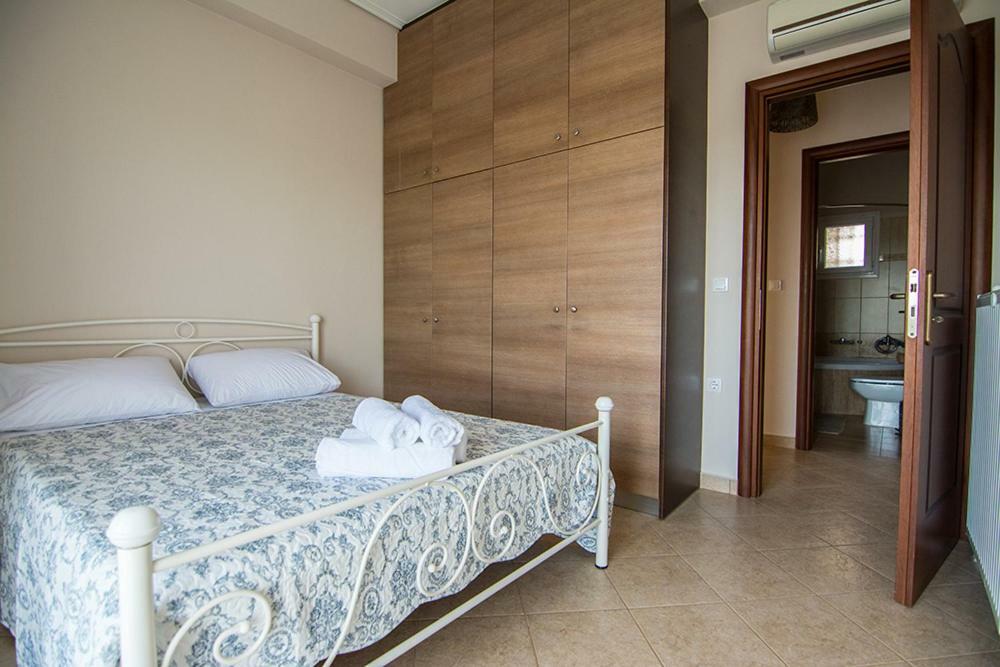 St George'S Castle House Villa Peratata ภายนอก รูปภาพ